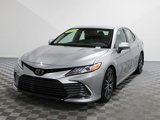 Used 2023 Toyota Camry XLE image 2