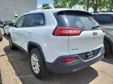 Used 2018 Jeep Cherokee Latitude Plus image 3