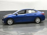 Used 2021 Hyundai Accent SEL image 2