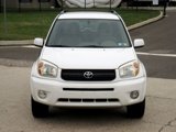 Used 2004 Toyota RAV4 4WD image 5