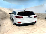 Used 2019 Kia Sorento LX image 4