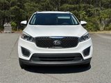 Used 2018 Kia Sorento LX image 2