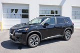 Used 2023 Nissan Rogue SV image 3