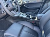 Used 2025 Porsche Macan image 4
