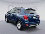 Used 2019 Chevrolet Trax LT w/ LT Convenience Package image 4