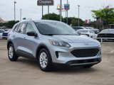 Used 2022 Ford Escape SE image 2