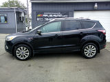 Used 2017 Ford Escape Titanium image 2