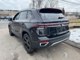 New 2025 Volkswagen Taos SEL image 4