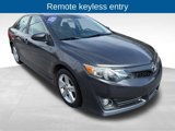 Used 2013 Toyota Camry SE image 2