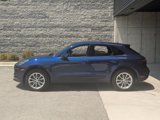 Used 2025 Porsche Macan image 2