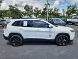 Used 2021 Jeep Cherokee Latitude image 2
