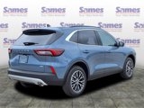 New 2025 Ford Escape SE image 4