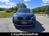 Used 2019 Kia Sorento EX image 2