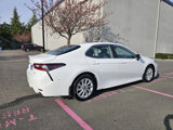 Used 2022 Toyota Camry SE image 5