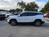 Used 2022 GMC Terrain SLT w/ Infotainment Package II image 5
