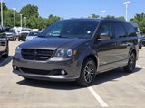 Used 2018 Dodge Grand Caravan SE image 3