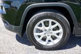 Used 2018 Jeep Cherokee Latitude Plus w/ Cold Weather Group image 6