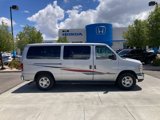 Used 2009 Ford E-350 and Econoline 350 Super Duty Wagon image 5
