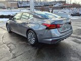 Used 2024 Nissan Altima 2.5 SV image 3