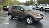 Used 2011 Kia Sportage LX w/ Convenience Pkg image 2