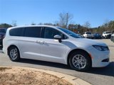 Used 2023 Chrysler Voyager LX image 2