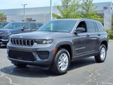 New 2025 Jeep Grand Cherokee Laredo X image 2
