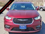 Used 2022 Chrysler Pacifica Touring-L image 2