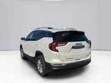 Used 2024 GMC Terrain SLT w/ Infotainment Package II image 3