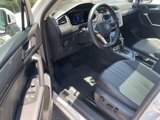 Used 2023 Volkswagen Tiguan SE w/ Panoramic Sunroof Package image 4