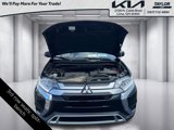 Used 2020 Mitsubishi Outlander SEL image 2