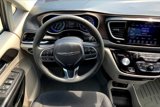 Used 2017 Chrysler Pacifica Touring w/ Tire & Wheel Group image 5