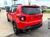 Used 2019 Jeep Renegade Trailhawk image 5