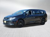 Used 2022 Chrysler Voyager LX image 3