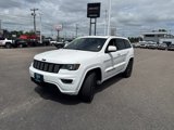 Used 2018 Jeep Grand Cherokee Altitude image 3