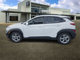 Used 2023 Hyundai Kona SEL w/ Convenience Package image 4