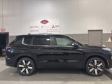 New 2025 Mitsubishi Outlander SE image 3