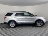 Used 2019 Ford Explorer XLT w/ Equipment Group 202A image 2