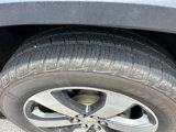 Used 2018 Chevrolet Traverse LT image 3