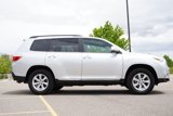 Used 2012 Toyota Highlander SE image 2
