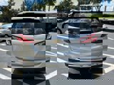 Used 2020 Chevrolet Equinox Premier image 3