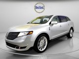 Used 2019 Lincoln MKT AWD image 3