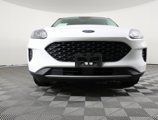 Used 2022 Ford Escape SE image 2