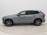 Used 2018 Volvo XC60 T5 Momentum w/ Vision Package image 2