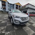 Used 2017 Hyundai Santa Fe SE image 2