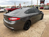 Used 2016 Ford Fusion SE w/ Equipment Group 202A image 4