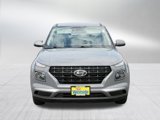 Used 2021 Hyundai Venue SE image 2
