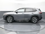 Used 2023 Nissan Rogue SV image 2