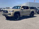 Used 2019 Toyota Tacoma TRD Off-Road image 2