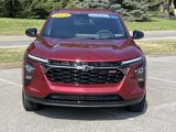 Certified 2025 Chevrolet Trax RS w/ Driver Confidence Package image 2
