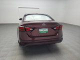 Used 2023 Nissan Altima 2.5 SV image 6